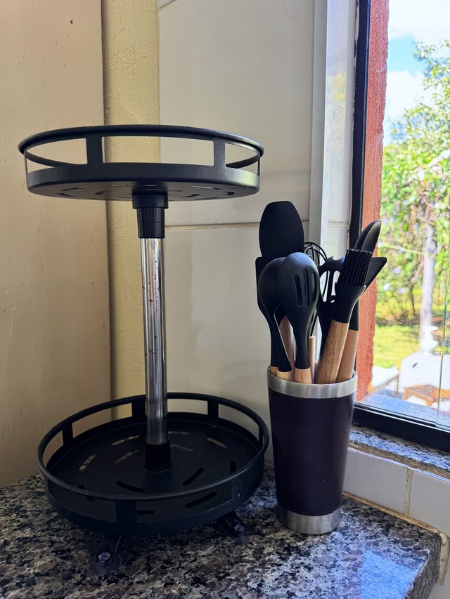 Cozinha — Pia com escorredor e dispenser